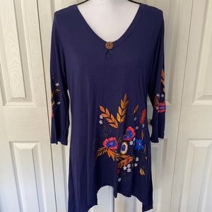 Luv2Luv Women XL Navy Long Sleeve Top